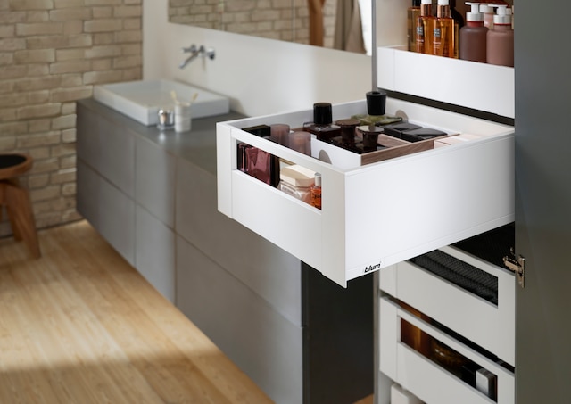 LEGRABOX pure drawer side height C