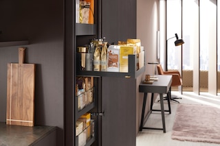 LEGRABOX free SPACE TOWER set 4 inner pull-outs + 1 inner drawer NL = 550 mm, 40 kg, single door